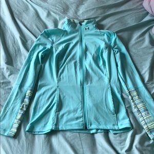 Fitted workout jacket
